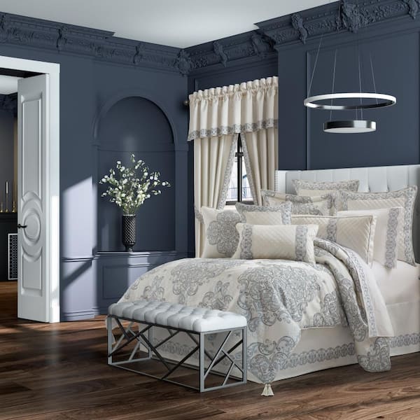 Unbranded Avelina 4-Piece. Sterling Polyester Queen Comforter Set 96 X 92 in.