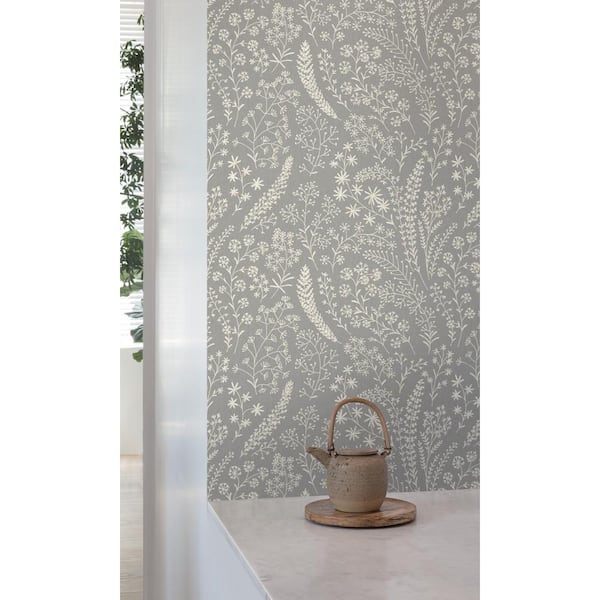 Walls Republic Dreamy Vintage Birds Black Floral Paper Non-Pasted  Strippable Wallpaper Roll (Covers 57 Sq. Ft.) R6397 - The Home Depot