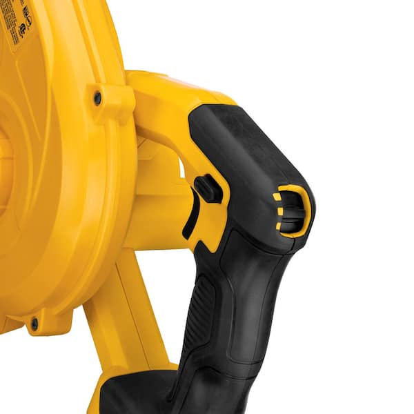 https://images.thdstatic.com/productImages/c89c601c-0c94-44c8-944e-e07154768a66/svn/dewalt-power-tool-combo-kits-dck287d2100b-a0_600.jpg