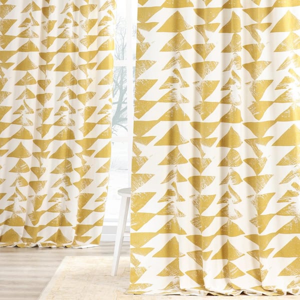 https://images.thdstatic.com/productImages/c8acaeb2-8373-4740-8ea7-4d96d6298bd1/svn/triad-gold-exclusive-fabrics-furnishings-room-darkening-curtains-prtw-d35-96-31_600.jpg