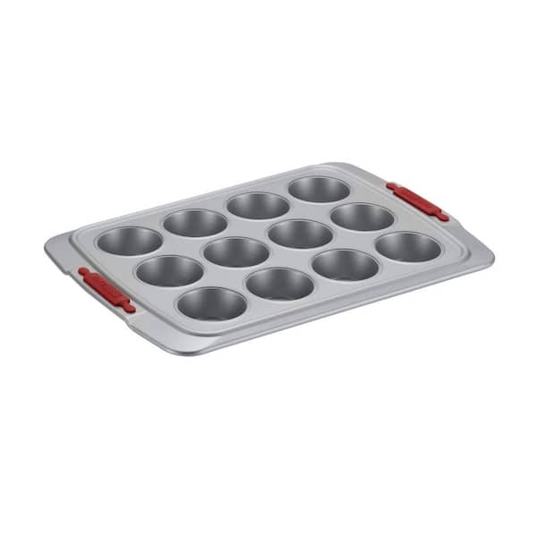 Cake Boss Deluxe 12-Cup Carbon Steel Muffin Pan