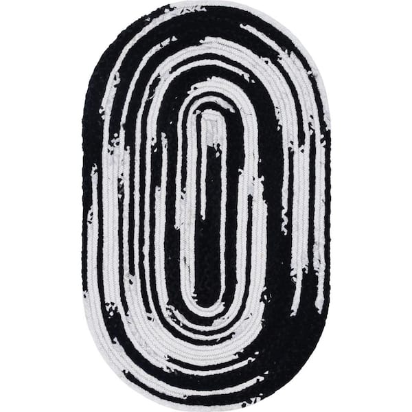 Unique Loom Braided Chindi Black/White 3 ft. x 5 ft. Oval Area Rug