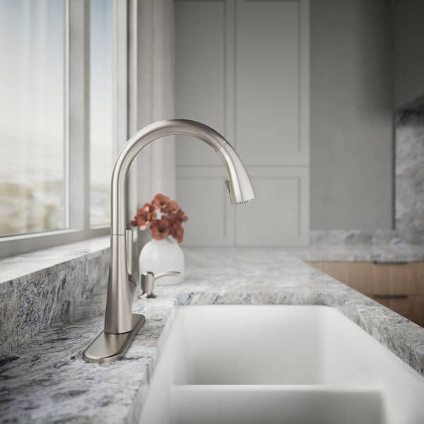 KOHLER Elmbrook Single-Handle Pull-Down Sprayer Kitchen Faucet in