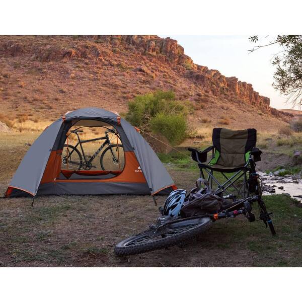 Cesicia 2-Person Portable Dome Tent in Orange with Bike Shed and
