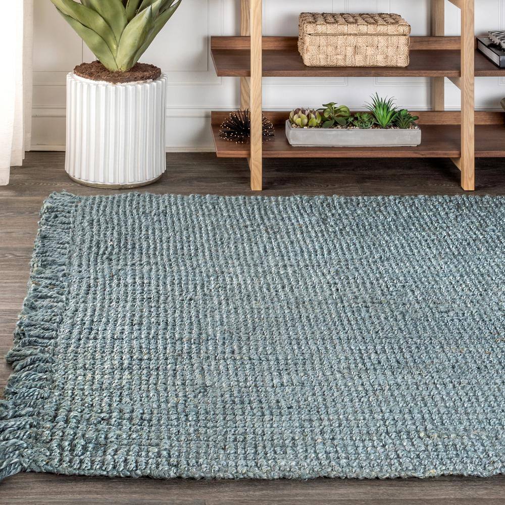 Handwoven Light Blue/Gray Chunky Jute Rug with Fringe - 5x8 Feet