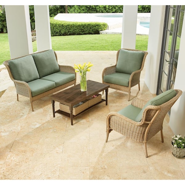 Hampton Bay Lemon Grove 4-Piece Wicker Outdoor Patio Conversation Set with Surplus Cushions