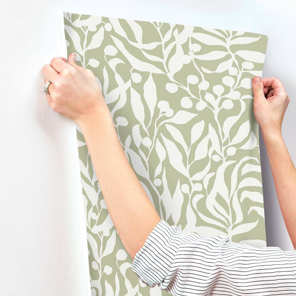 Sage Green and White Palm Leaf Non-pasted Wallpaper Roll