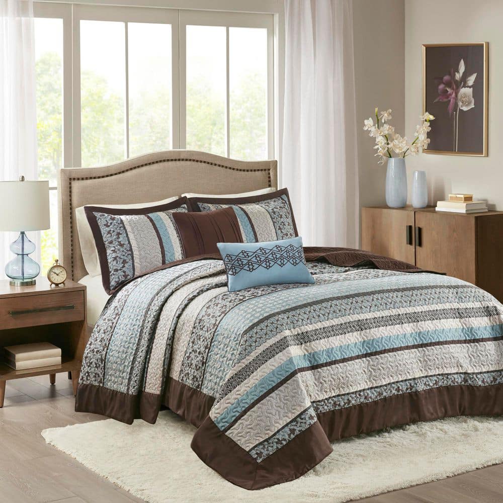 Dartmouth 5-Piece Blue Damask Polyester Queen Reversible Jacquard Bedspread Set price history on PriceWatchPro