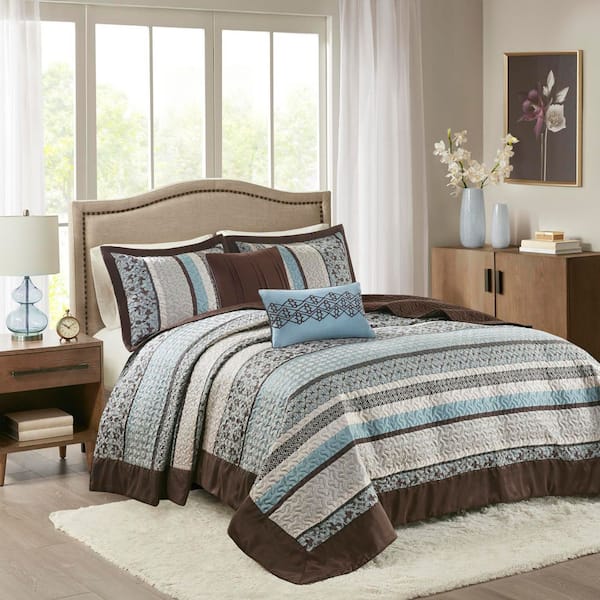 Dartmouth 5-Piece Blue Damask Polyester Queen Reversible Jacquard Bedspread Set