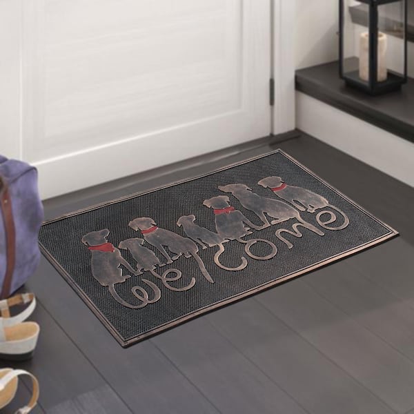 https://images.thdstatic.com/productImages/c8d9b607-831b-4363-acd7-137cd2477abf/svn/brown-black-a1-home-collections-door-mats-a1home200041nw-1f_600.jpg