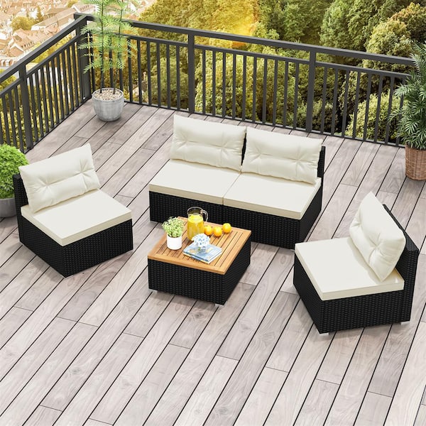 HONEY JOY 5-Piece Wicker Patio Conversation Set with White Cushions and Acacia Wood Coffee Table
