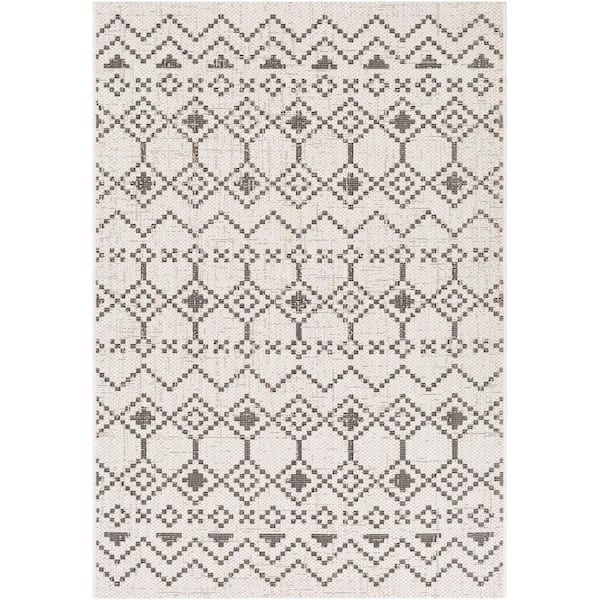 Livabliss Natasa White 5 ft. 3 in. x 7 ft. 7 in. Indoor/Outdoor Patio Area Rug