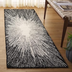 Abstract Ivory/Black 2 ft. x 8 ft. Eclectic Star Runner Rug