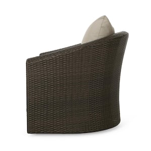 Mixed Brown Aluminum-Framed Faux Rattan Outdoor Lounge Chair with Mixed Khaki Cushion