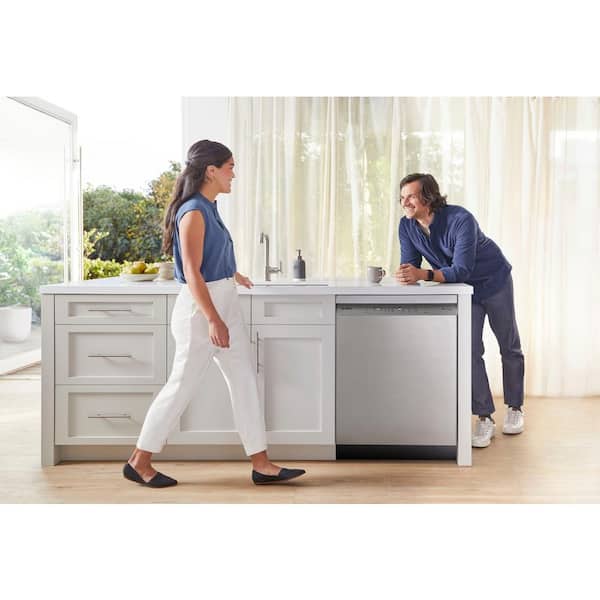 Bosch 100 Series Front Control 24-in Built-In Dishwasher