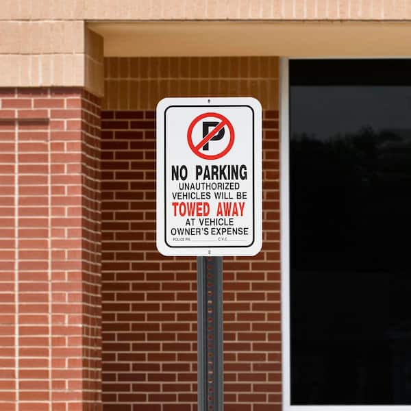 METAL SIGN CARS TRAFFIC    205 11 x 6"  PRIVATE PROPERTY NO PARKING 