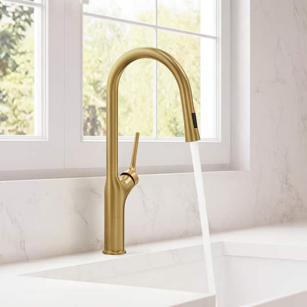 20.2 in. Single Handle 360° Swivel Pull Down Sprayer Kitchen Faucet with Advanced Spray in Brushed Gold