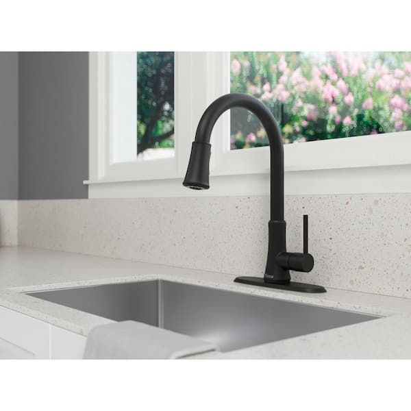 Pfirst Series Transitional Single-Handle Pull-Down Sprayer Kitchen Faucet in Matte Black