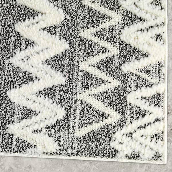 Palafito Geometric High-Low Area Rug