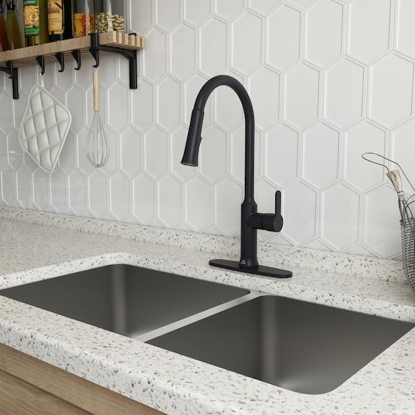 2-Spray Patterns Single Handle Pull Down Sprayer Kitchen Faucet with Deckplate and Water Supply Hoses in Matte Black