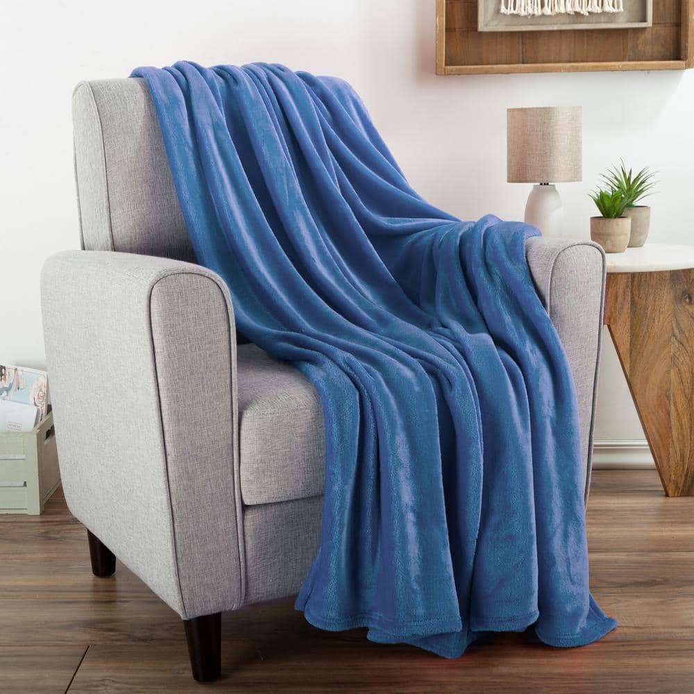 Oversized Blue Flannel Fleece Throw Blanket