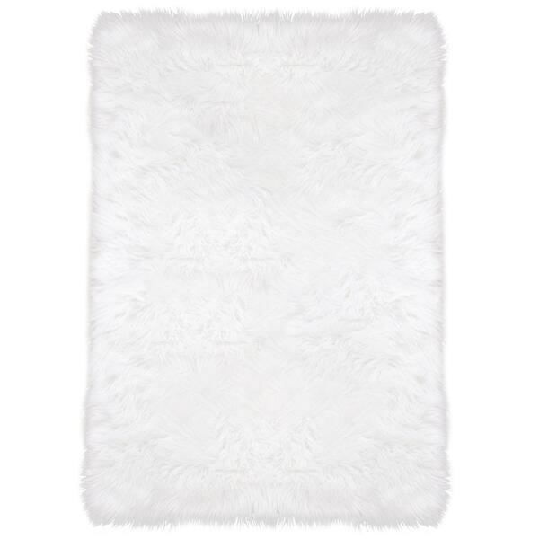 Latepis White 4 ft. x 6 ft. Sheepskin Faux Furry Cozy Area Rug YMWRC46