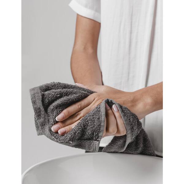 Delara 20 in. x 30 in. Sharkskin Grey Feather Touch Quick Dry Solid 100% Organic Cotton 650 GSM Hand Towel (Pack of 6)