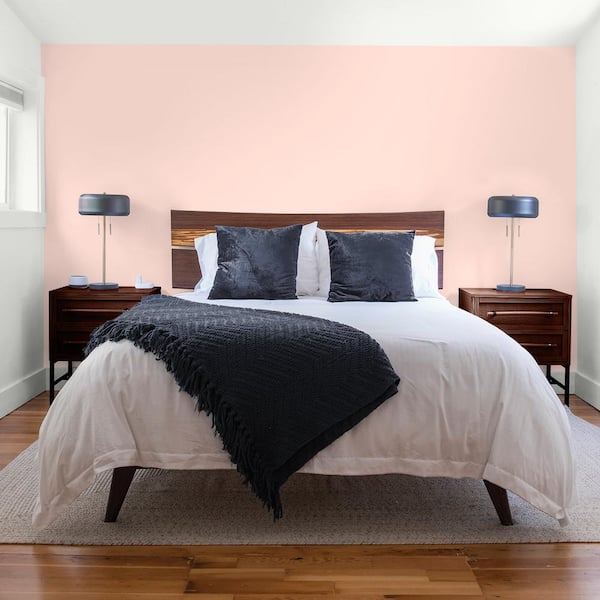 Glidden Diamond 1 gal. PPG1192-3 Chic Peach Flat Interior Paint