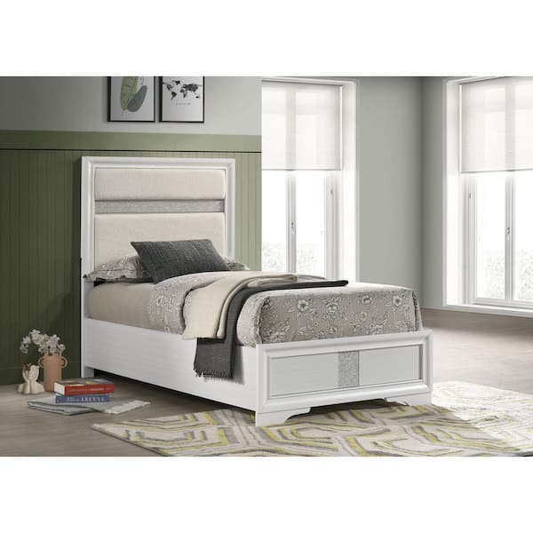 Coaster Miranda White Wood Frame Twin Panel Bed with Diamond-like Trim