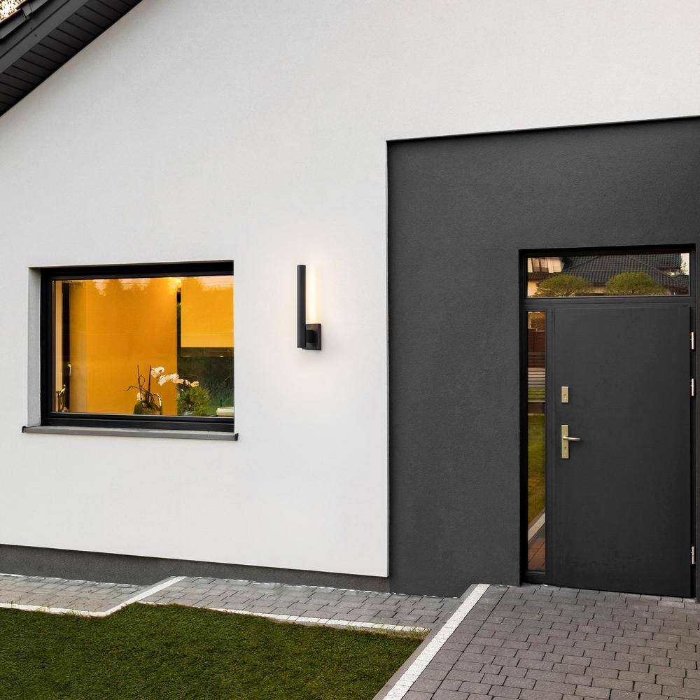 Modern Black Metal Cylinder LED Wall Sconce