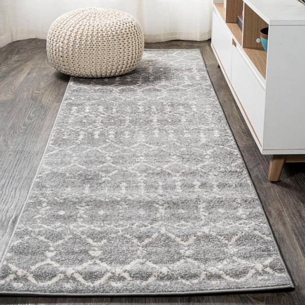 Moroccan HYPE Boho Vintage Diamond Gray/Ivory 2 ft. x 14 ft. Runner Rug