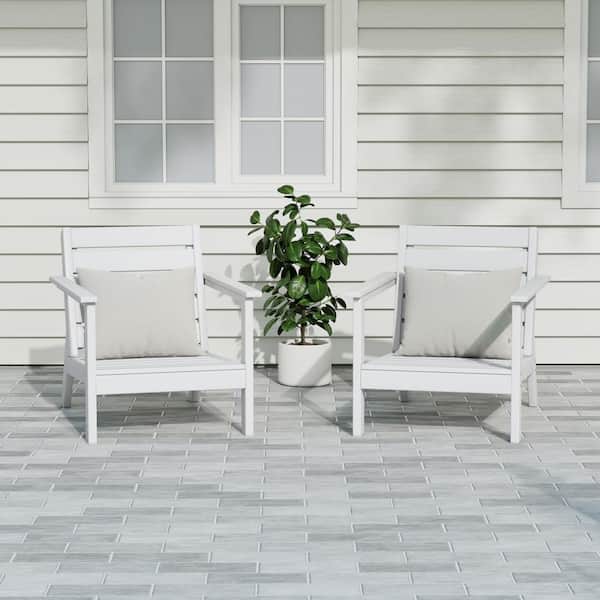 Westin Outdoor Birchwood Outdoor Patio Deep Seating HDPE Lounge Chairs with Arms (Set of 2) in White