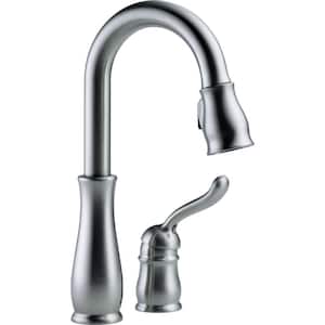 Leland Single-Handle Pull-Down Sprayer Kitchen Faucet with MagnaTite Docking in Arctic Stainless