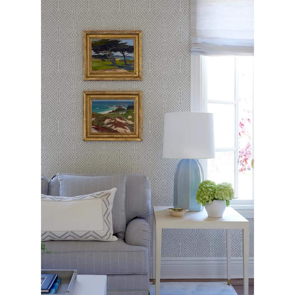 Lyon Silver Geometric Non-Woven Washable Wallpaper