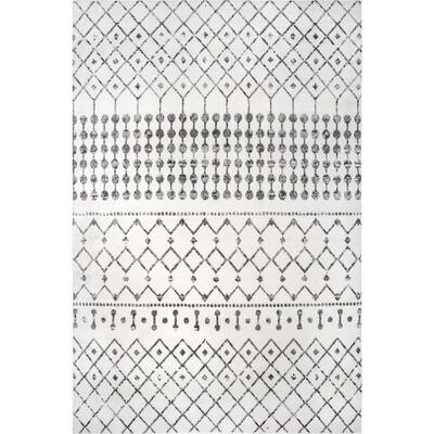 Zola Modern Trellis Gray 6 ft. 7 in. x 9 ft. Area Rug