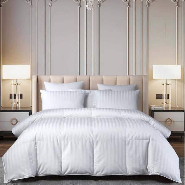 Beautyrest Damask Stripe Goose Down Comforter