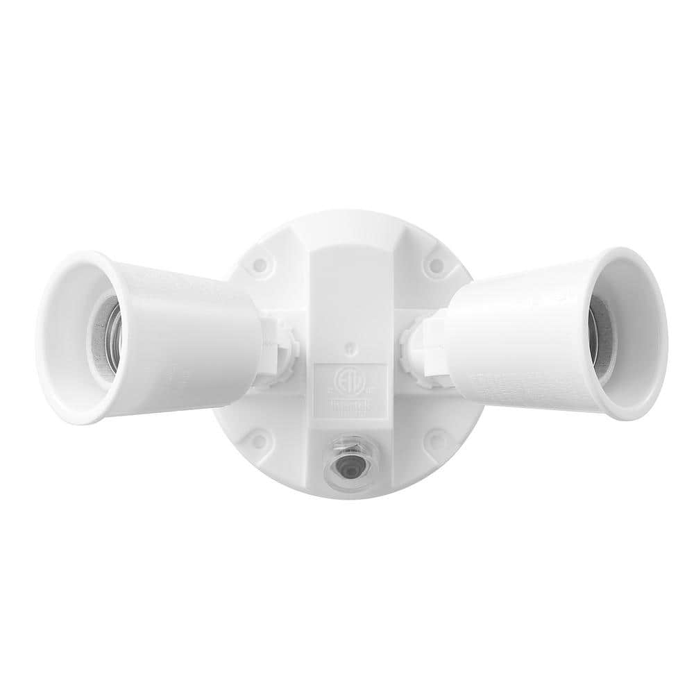 PAR White Dusk-to-Dawn Activated Wired Outdoor 2-Head Security Flood Light