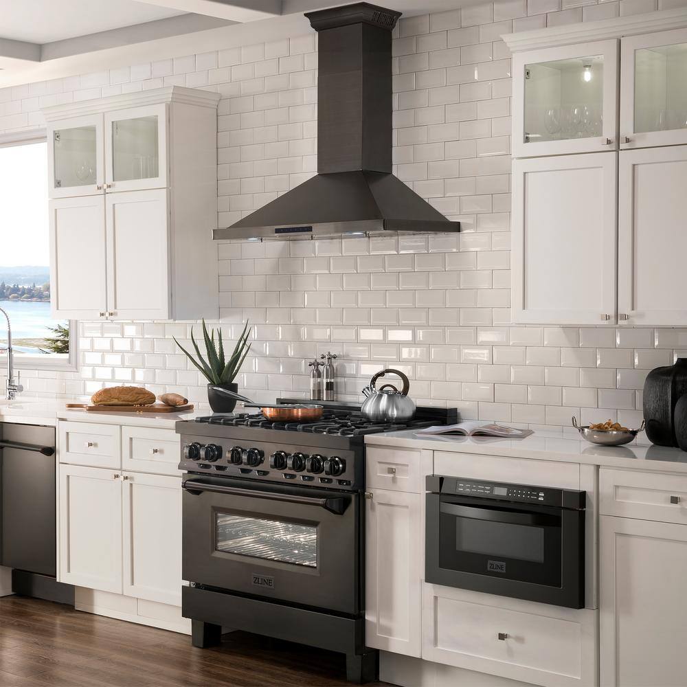 36" Black Stainless Steel Wall Mounted Range Hood with Charcoal Filter
