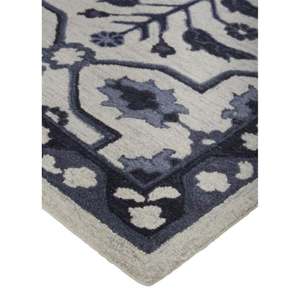 Gray 2 ft. x 3 ft.  Floral Area Runner