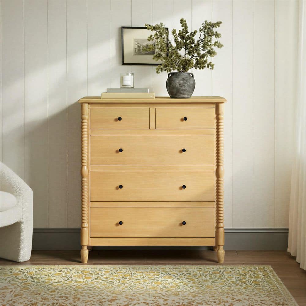 Modern Farmhouse Easy Assembly Natural 5-Drawer 41.5 in. Solid Wood Spindle-Detailing Dresser