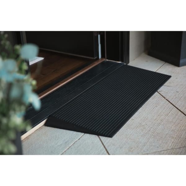 EZ-ACCESS TRANSITIONS Angled Entry Mat, Black, 1 in. TAEMBLK01 1.0