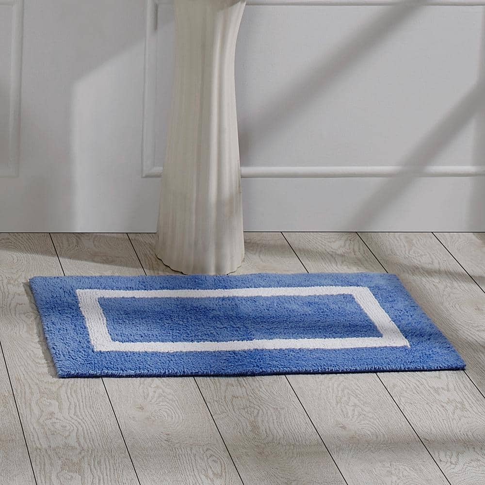 https://images.thdstatic.com/productImages/ca05884b-384f-4de4-b691-073df9525137/svn/blue-white-better-trends-bathroom-rugs-bath-mats-baho1724blwh-64_1000.jpg