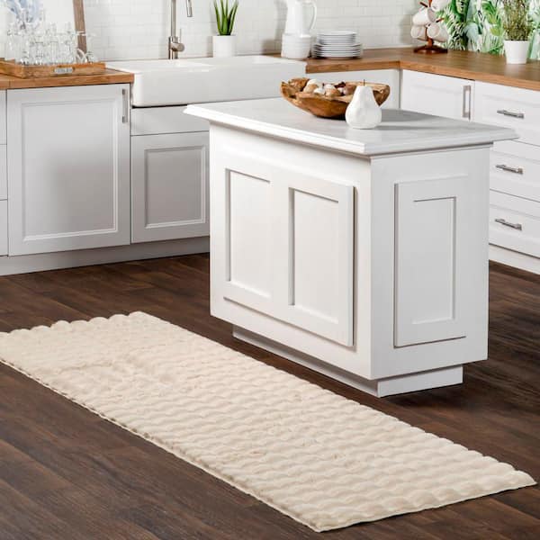 Ivana Checkered Plush Cloud Washable Beige 3 ft. x 6 ft. Indoor Runner Rug