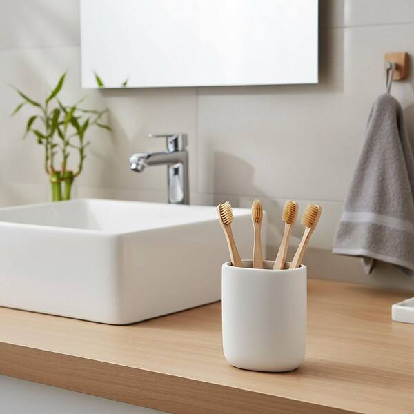 EVIDECO French Home Goods Japandi Freestanding Oval Toothbrush