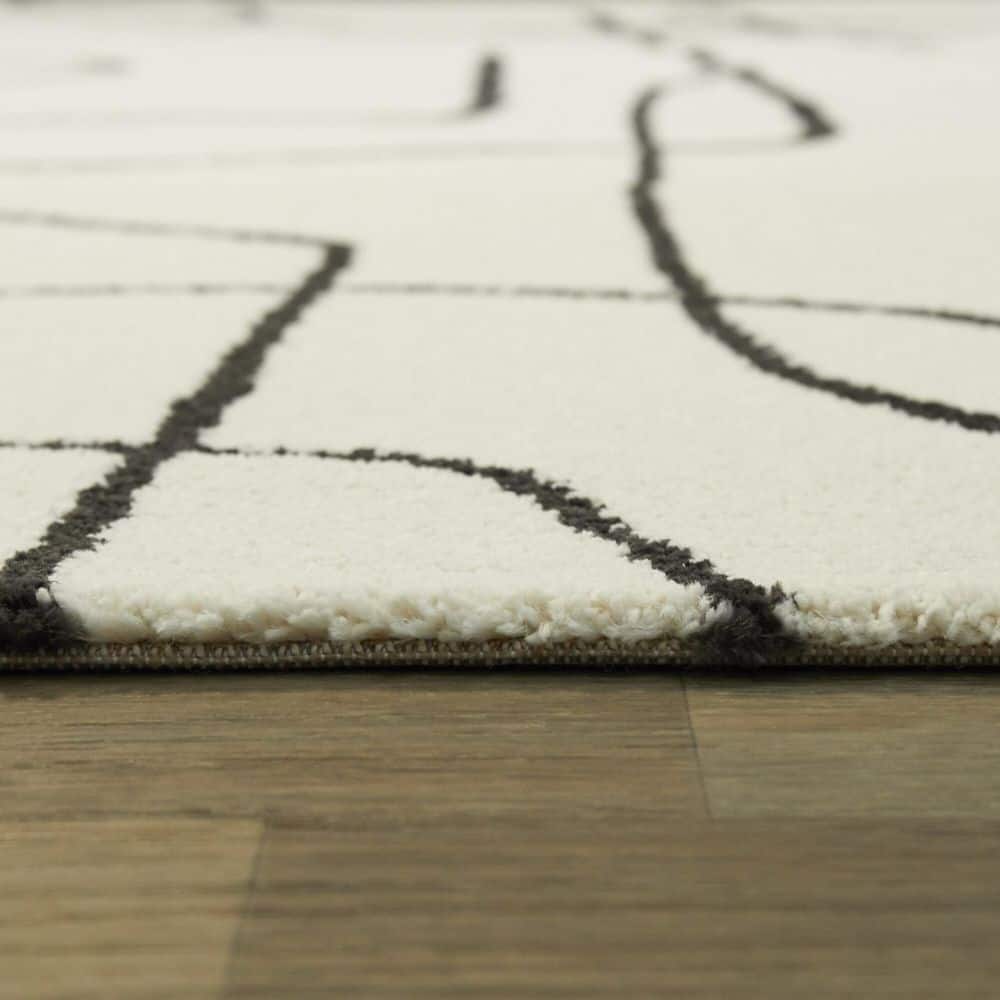 Charcoal Abstract 8' x 10' Reversible Synthetic Area Rug