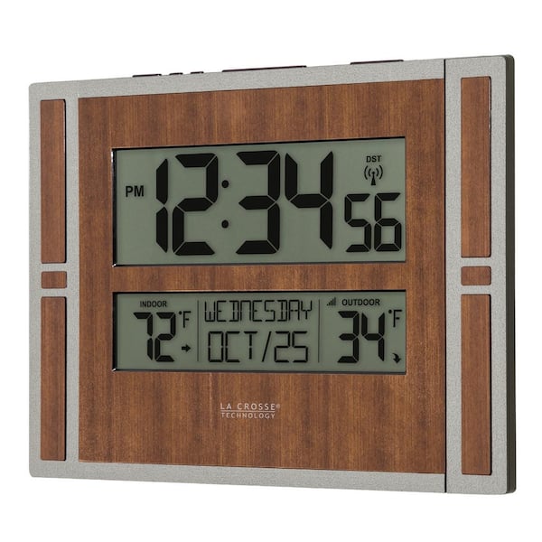 La Crosse Technology Atomic Digital, Atomic Digital Clock With In Outdoor Temperature