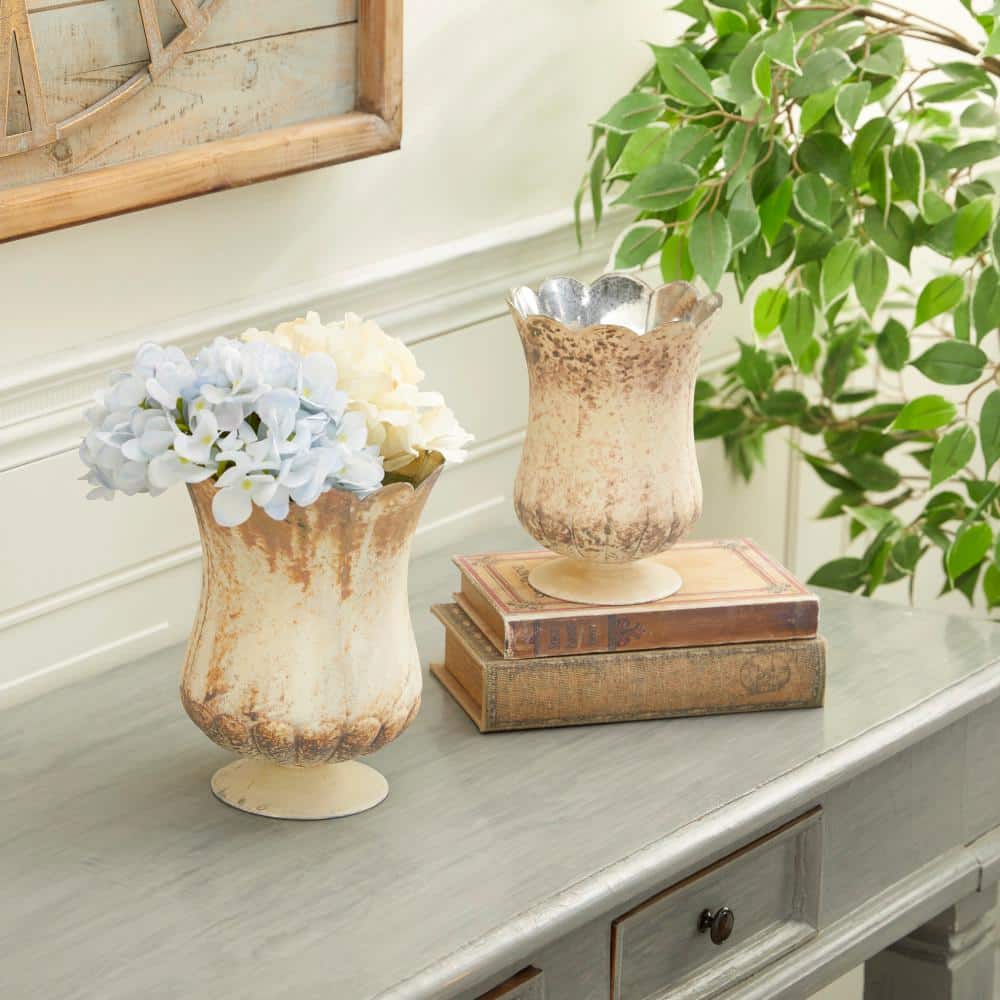 Rustic Brown Scalloped Glass Hurricane Table Vase Set