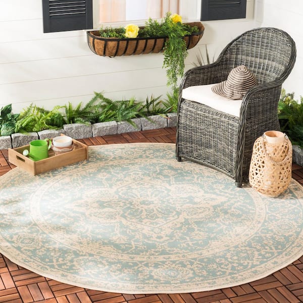Beach House Aqua/Cream 7 ft. x 7 ft. Round Oriental Indoor/Outdoor Patio  Area Rug