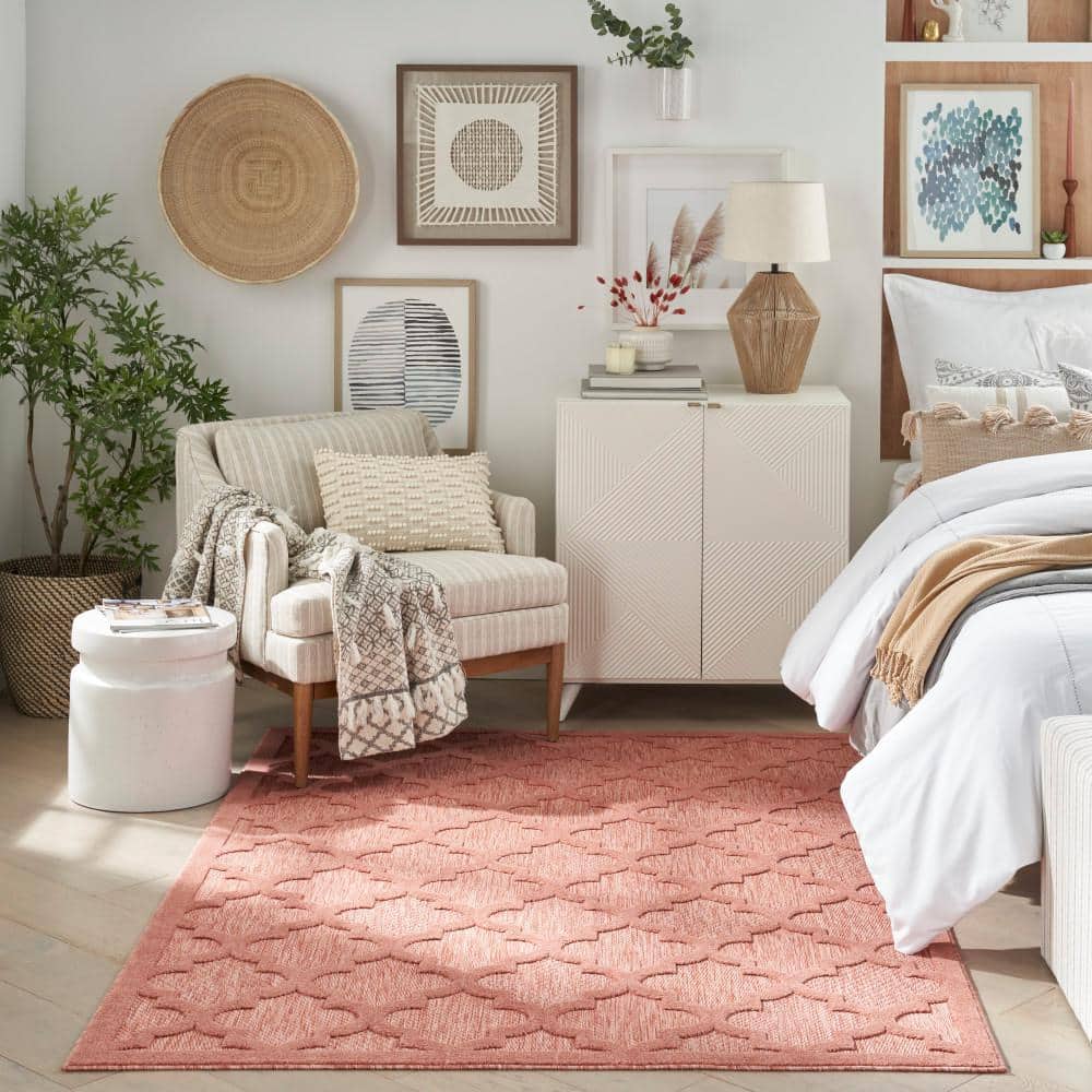 Coral Charm 6' x 9' Trellis Pattern Easy-Care Outdoor Rug