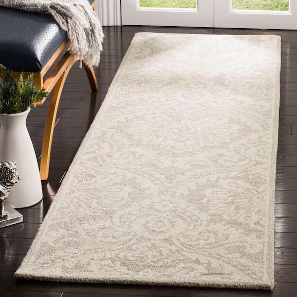 Blossom 2 ft. x 10 ft. Silver/Ivory Geometric Damask Floral Runner Rug